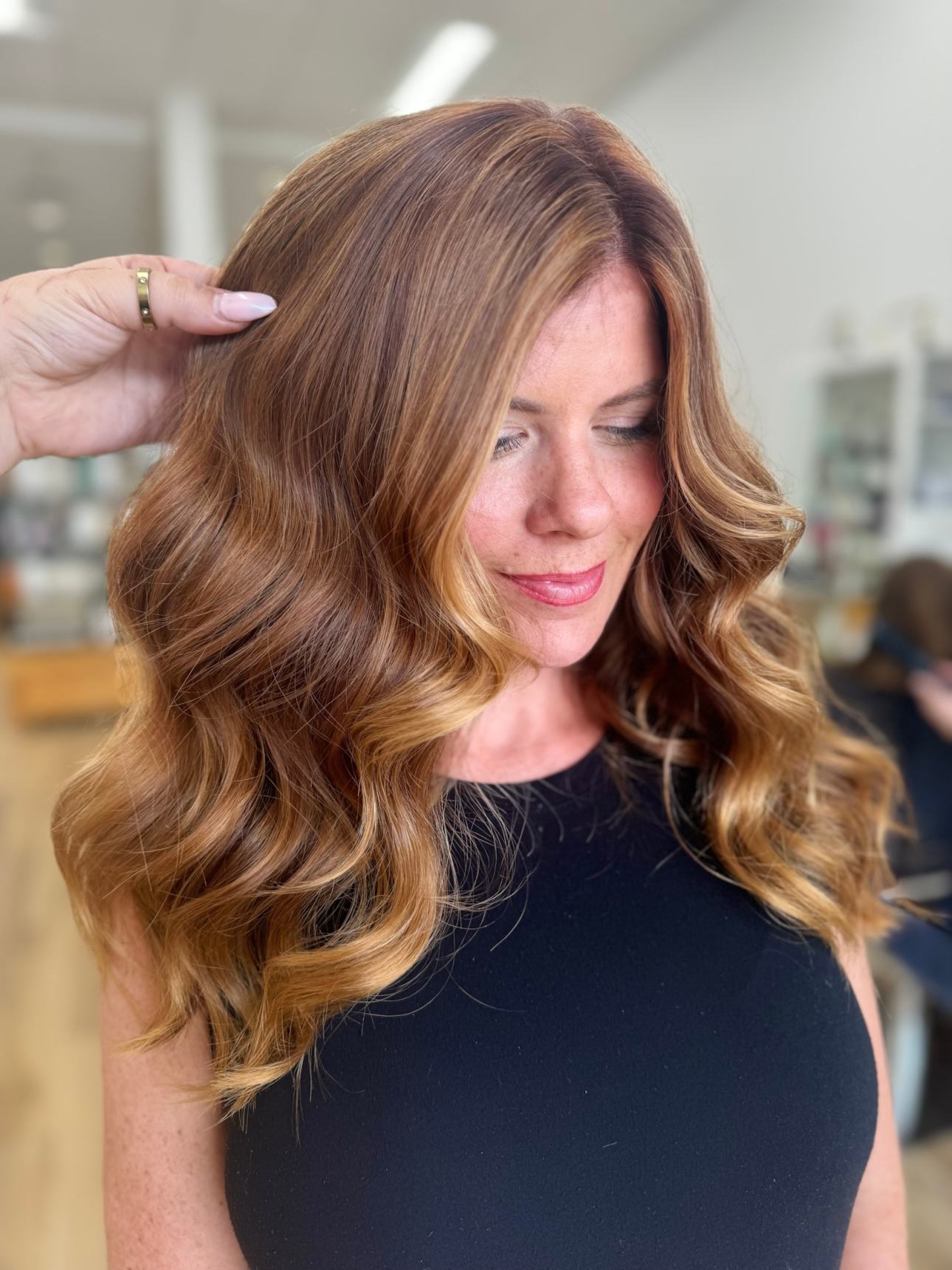 Shoulder-Length Warm Copper With Golden Highlights — Winter Hair Colors for Redheads