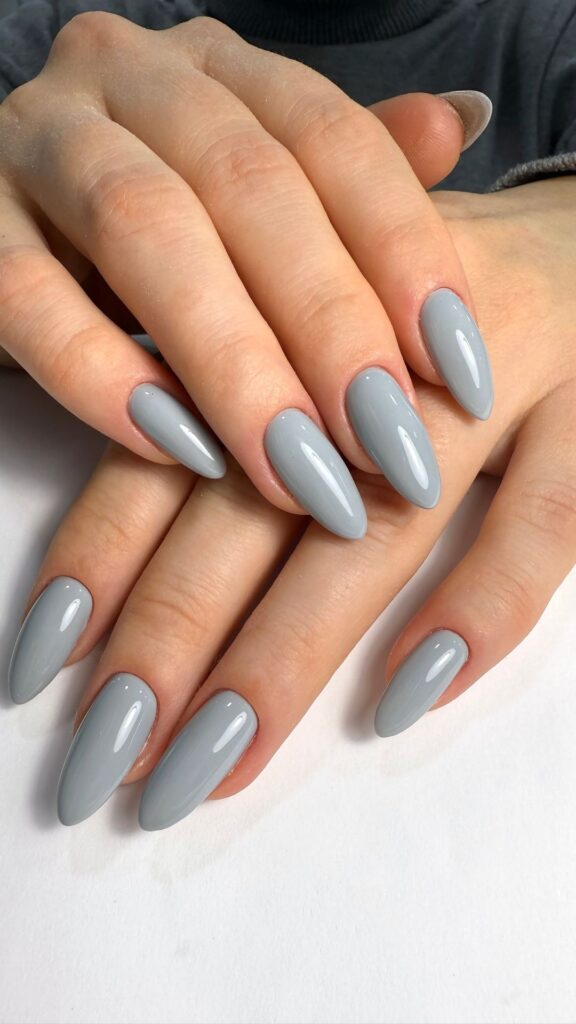 Flawless Glossy Medium Grey Almonds Flawless Glossy Medium Grey Almonds — Winter Gray Nails