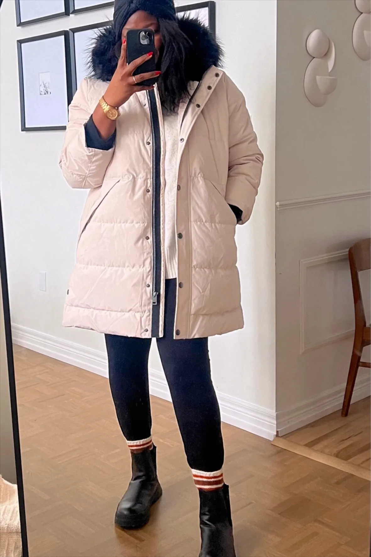 Beige Puffer Coat with Faux Fur Hood and Black Leggings Beige Puffer Coat with Faux Fur Hood and Black Leggings — Winter Outfits for Black Girls