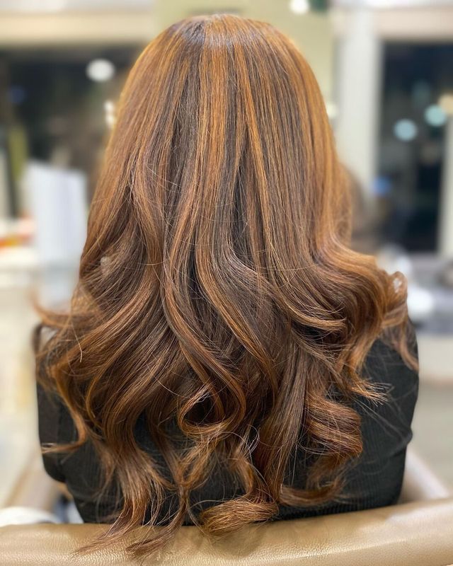 Medium Brown With Copper Red Undertones — Cinnamon Brown Hair