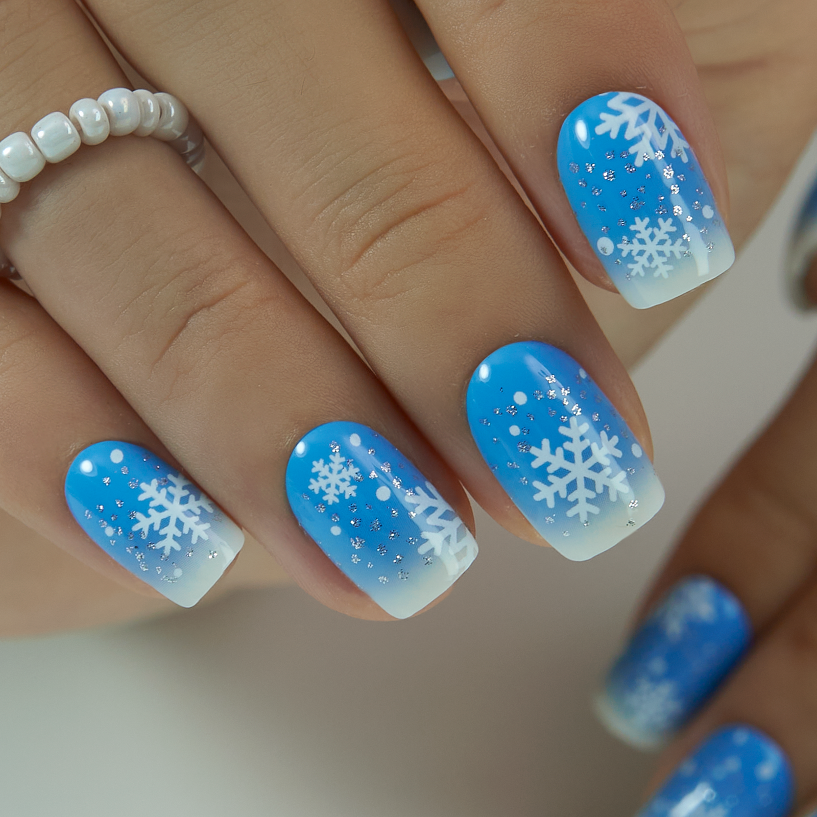 Bright Blue Gradient with Snowflakes Bright Blue Gradient with Snowflakes — Winter Nails for Kids