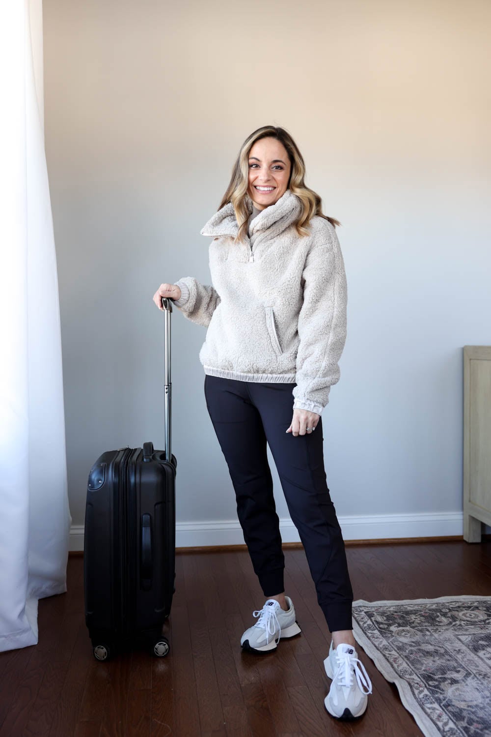 Teddy Fleece Jacket for Cozy Airport Warmth — Winter Travel Outfits