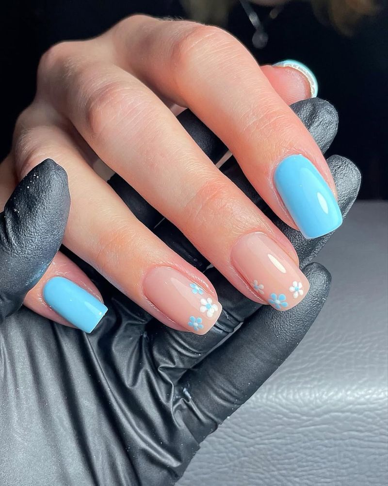 Sky Blue Floral Square Nails Sky Blue Floral Square Nails — Winter to Spring Transition Nails