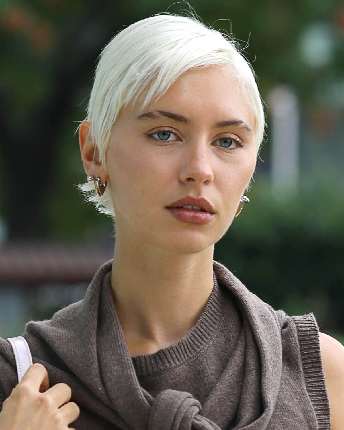 Platinum Blonde Pixie — Winter Hair Colors for Short Hair