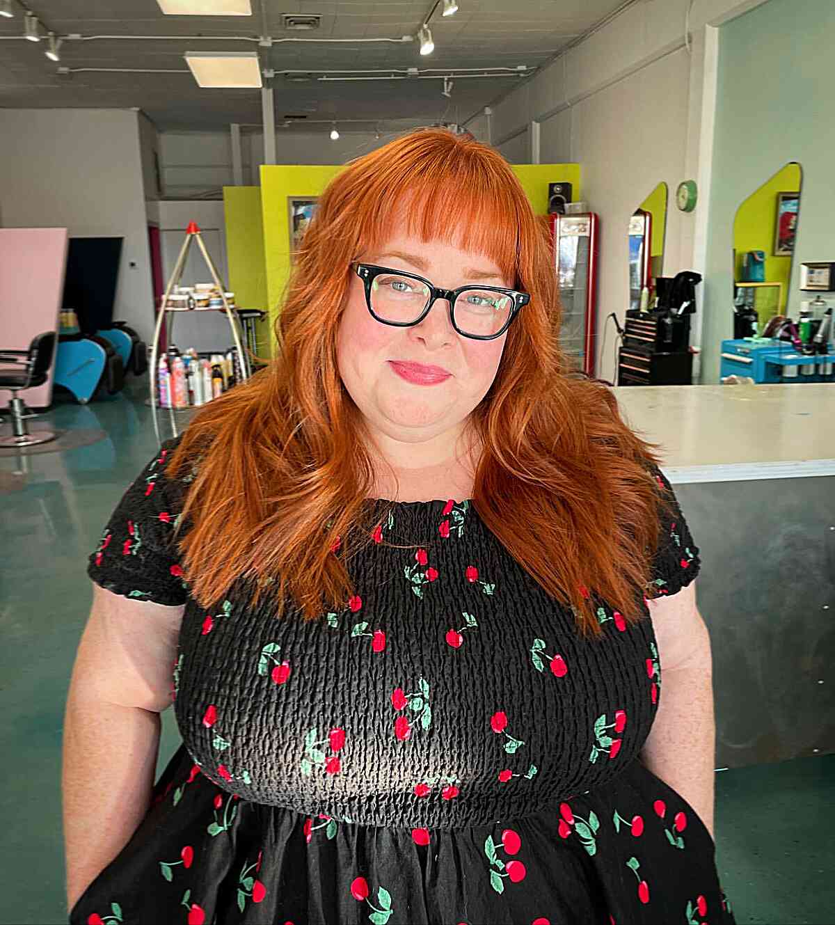 Copper Red Shag with Blonde Highlights Copper Red Shag with Blonde Highlights — Winter Hair Colors for Plus Size Women