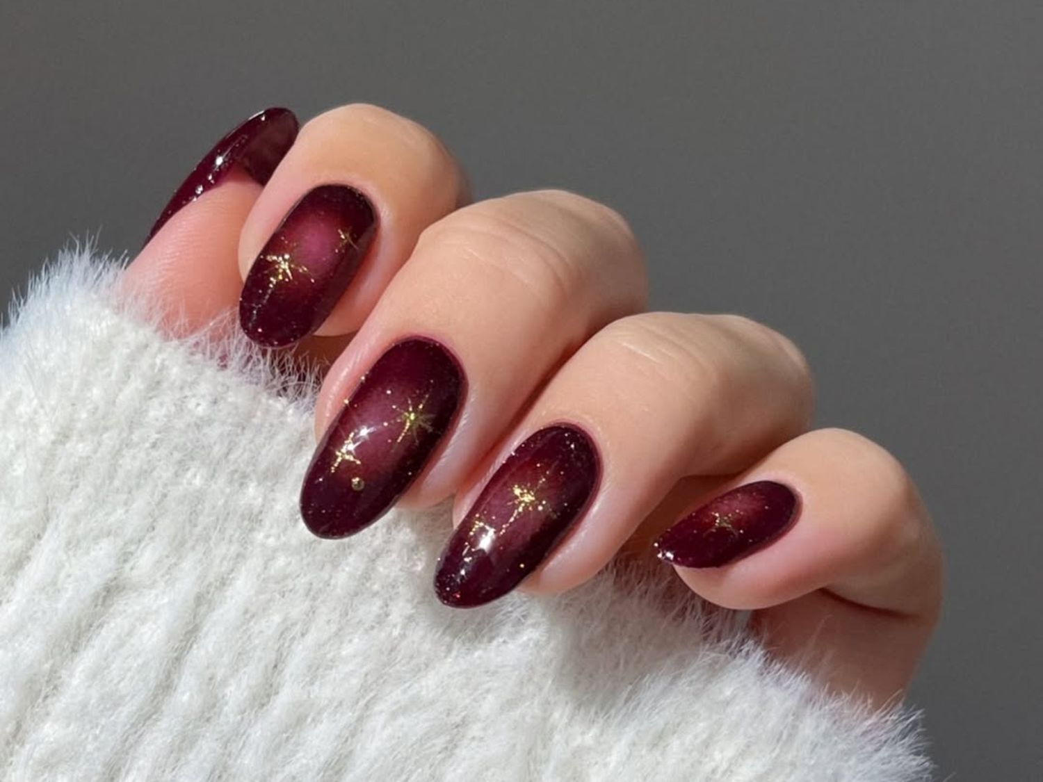 Burgundy Constellation Oval Nails Burgundy Constellation Oval Nails — Cute Winter Nails