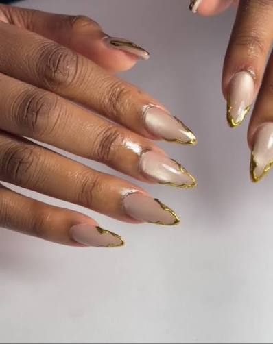 Nude Base with Delicate Gold Chrome Edging Nude Base with Delicate Gold Chrome Edging — chrome nail designs