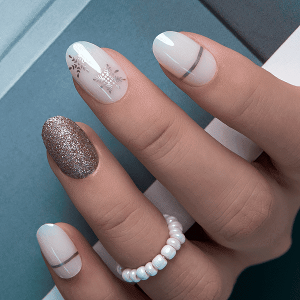 Nail Shape And Length E G Medium Almond Visual Idea Nail Shape And Length E G Medium Almond Visual Idea — Winter Oval Nails