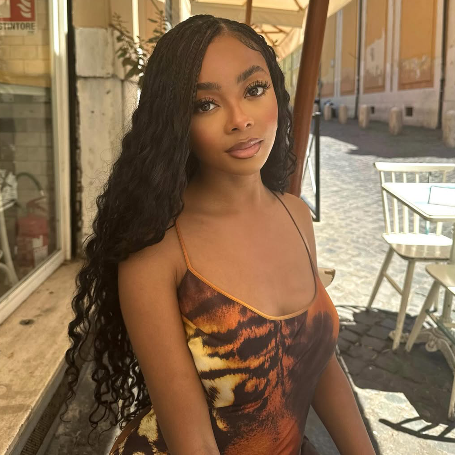 Mid-Back Loose Waves Mid-Back Loose Waves — Winter Haircuts for Black Women