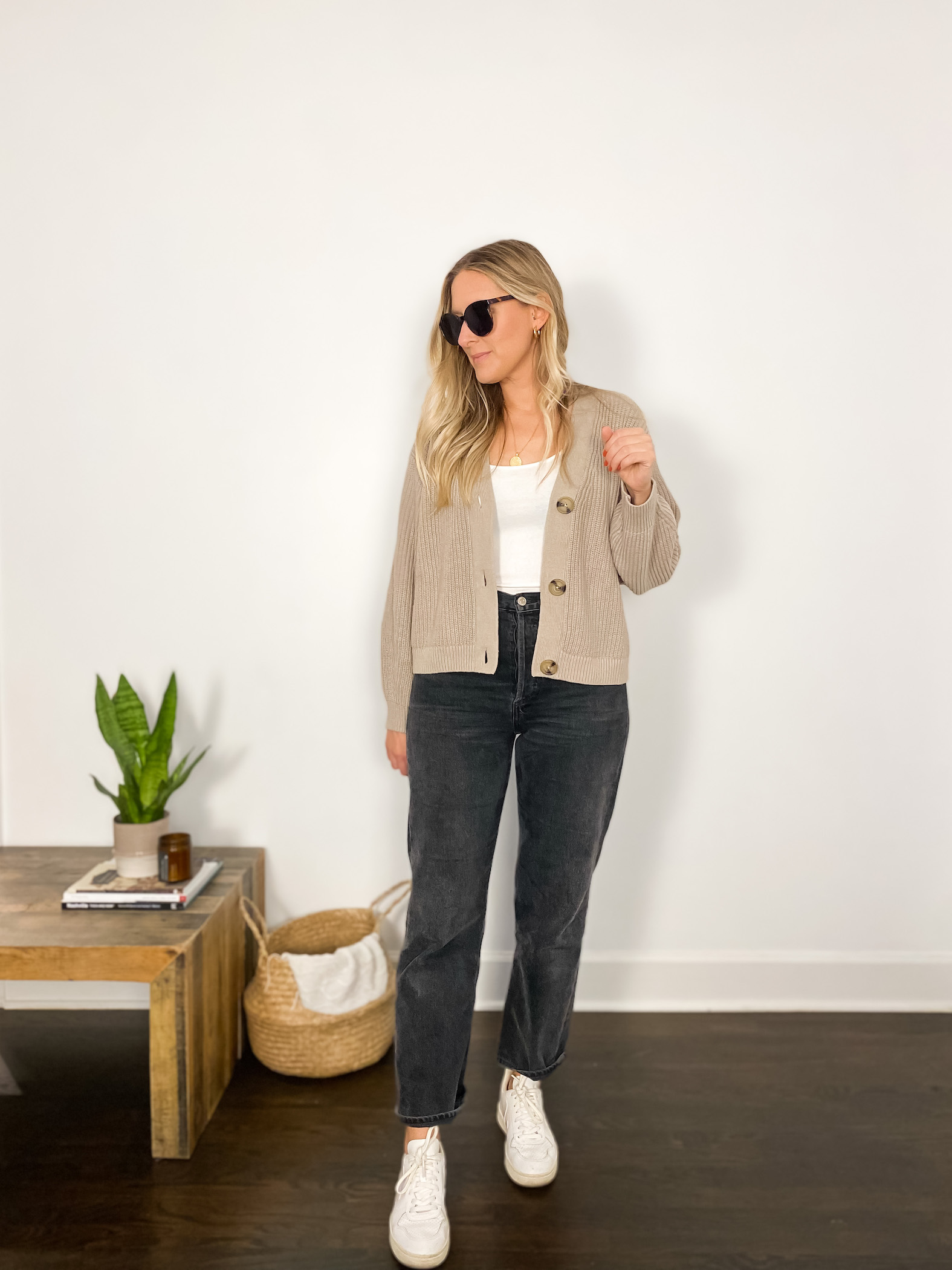 Beige Knit Cardigan, White Tank Top, Grey Jeans, and White Low-Top Sneakers Beige Knit Cardigan, White Tank Top, Grey Jeans, and White Low-Top Sneakers — Winter Outfits with Sneakers
