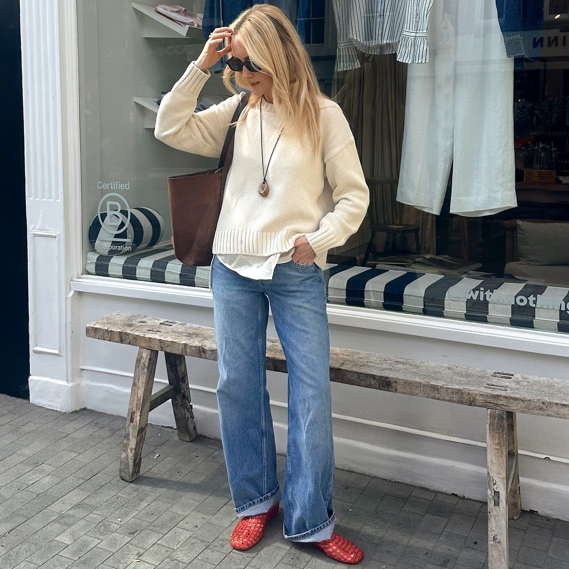Cream Oversized Sweater Over Collared Shirt with Wide-Leg Jeans — Oversized Sweater Outfits