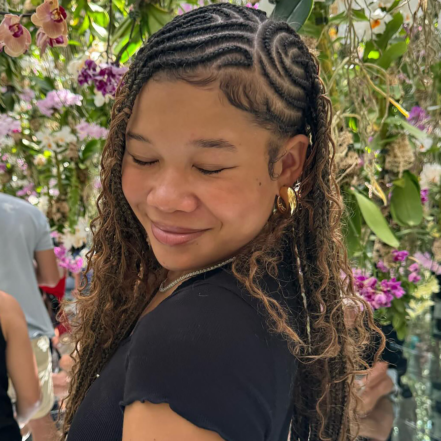 Thin Braids With Blonde Ombre Ends — Winter Braid Colors for Black Women