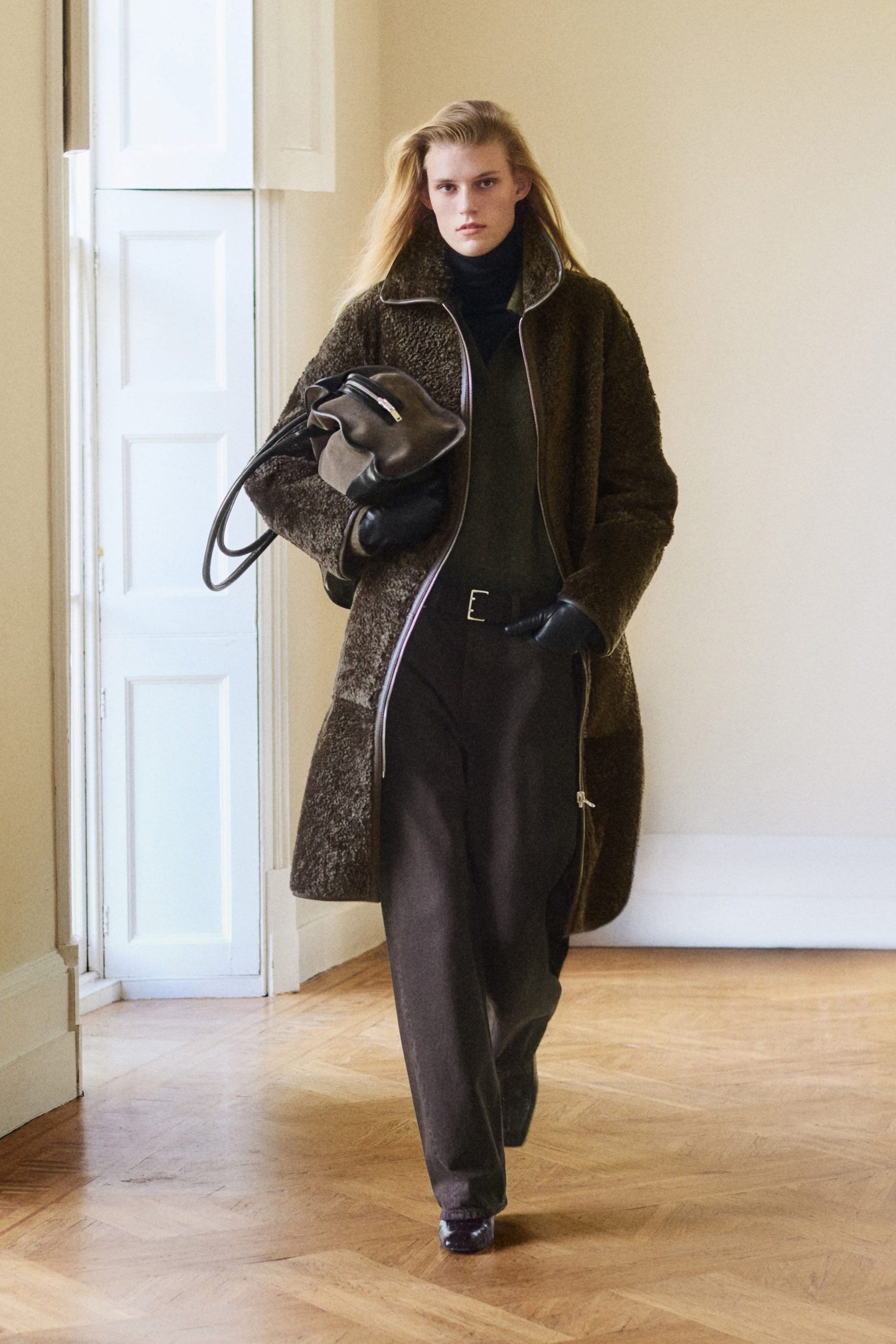 Textured Wool Blend Coat for Editorial Sophistication — Shearling Coat Outfits