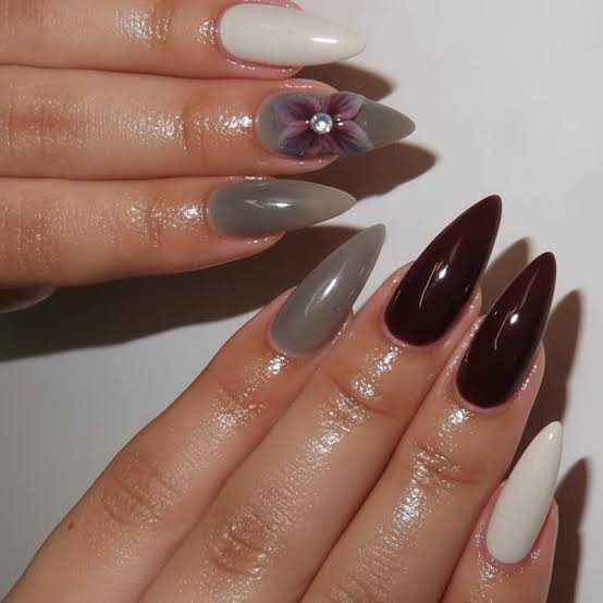 Neutral Grey 3D Floral Stiletto Neutral Grey 3D Floral Stiletto — Winter Gel Nail Colors