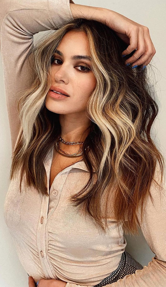 Dark Brown With Bold Platinum Highlights — Winter Highlights