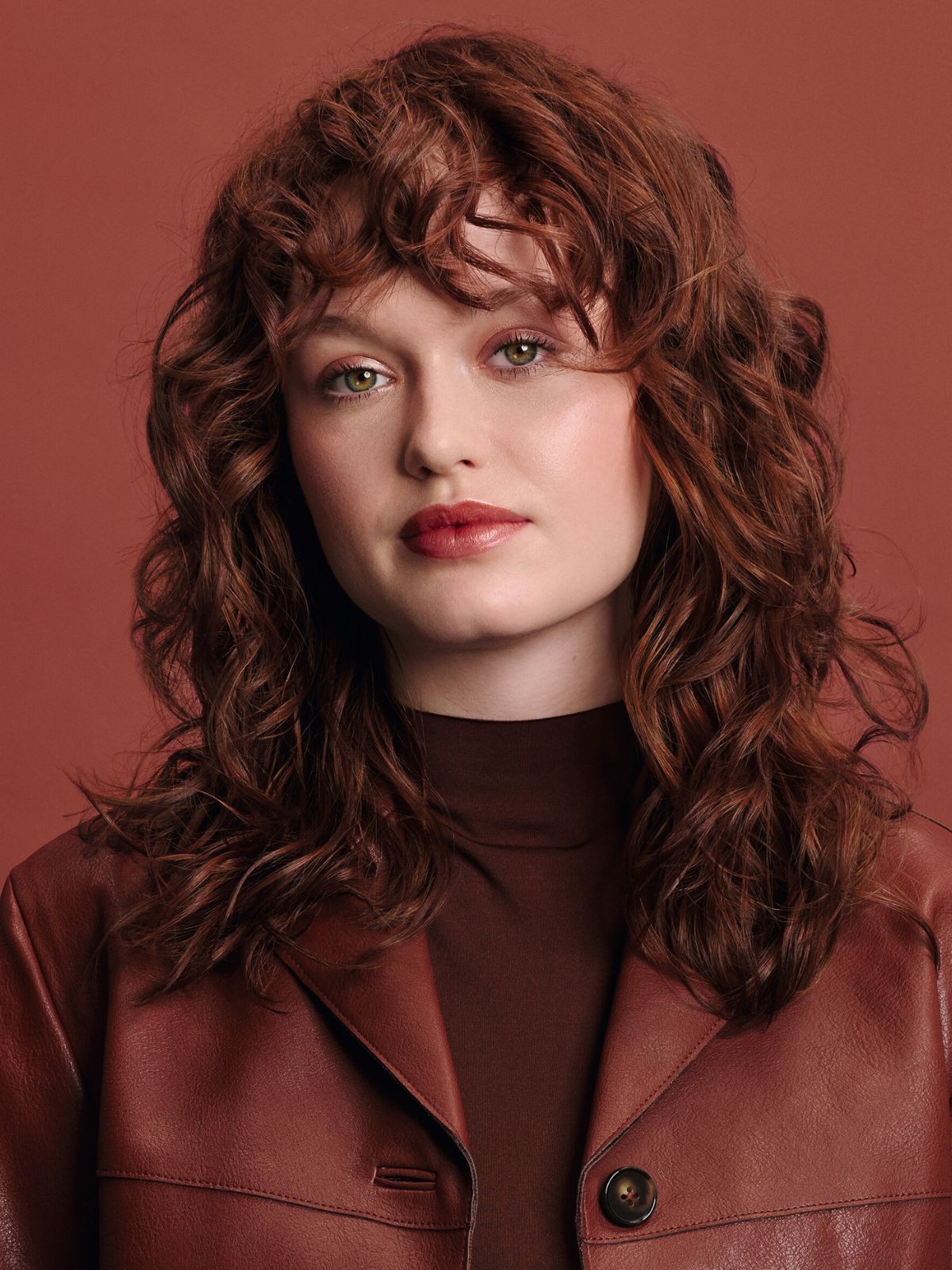 Layered Auburn Shag With Curtain Bangs Layered Auburn Shag With Curtain Bangs — Winter Haircuts for Square Faces