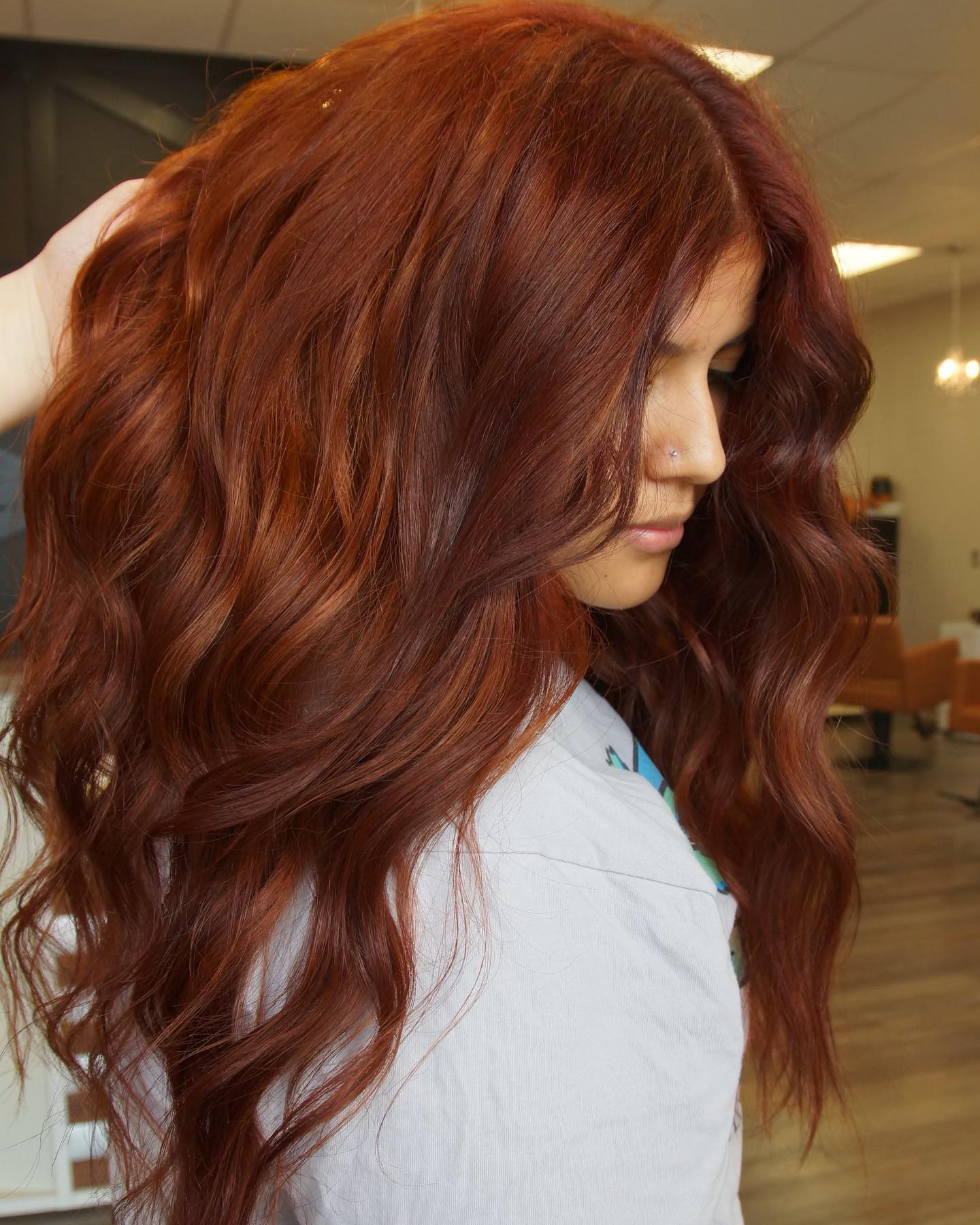 Vibrant Copper Mahogany Collarbone Length Vibrant Copper Mahogany Collarbone Length — Mahogany Hair Color