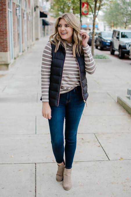 Casual Black Puffer Vest Over Grey Turtleneck and Skinny Jeans — Puffer Vest Outfits