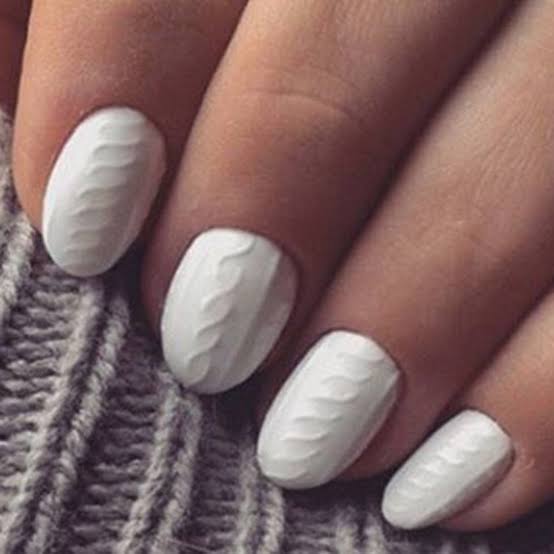 All-Over Matte White Sweater Nails All-Over Matte White Sweater Nails