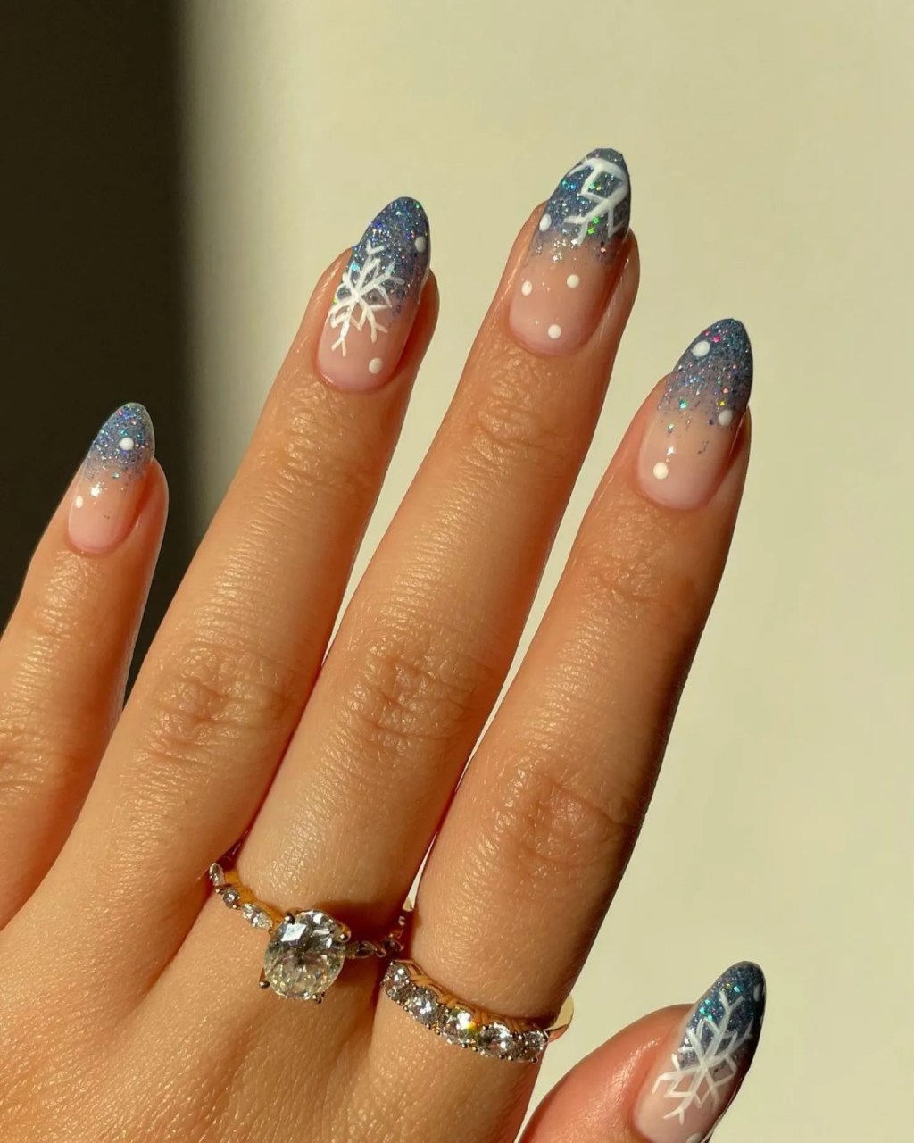 Dark Blue Glitter Snowflake Stiletto Nails Dark Blue Glitter Snowflake Stiletto Nails — Winter Ombre Nails