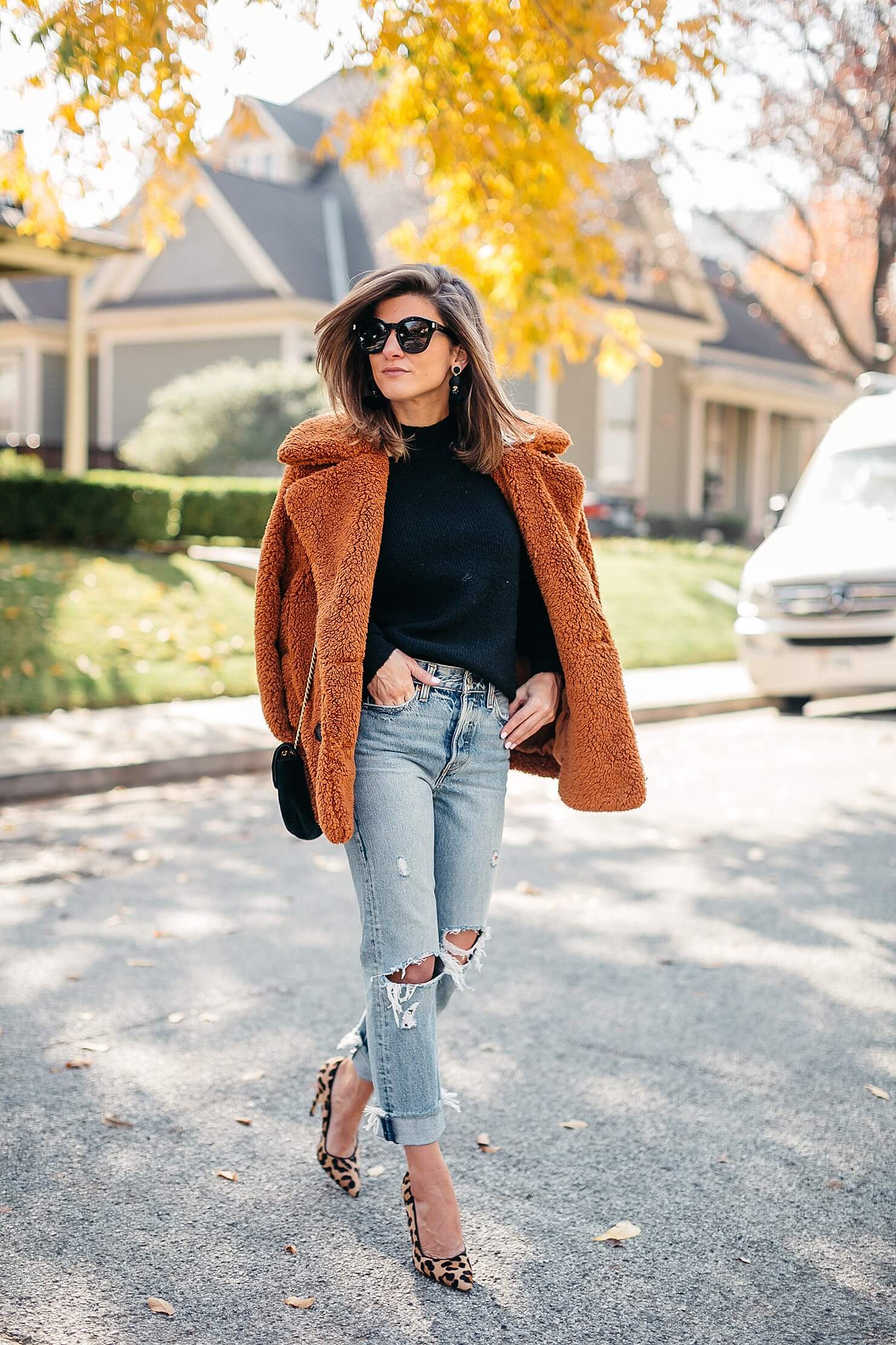 Brown Teddy Coat and Distressed Denim: Casual Cool Brown Teddy Coat and Distressed Denim: Casual Cool — Winter Outfits