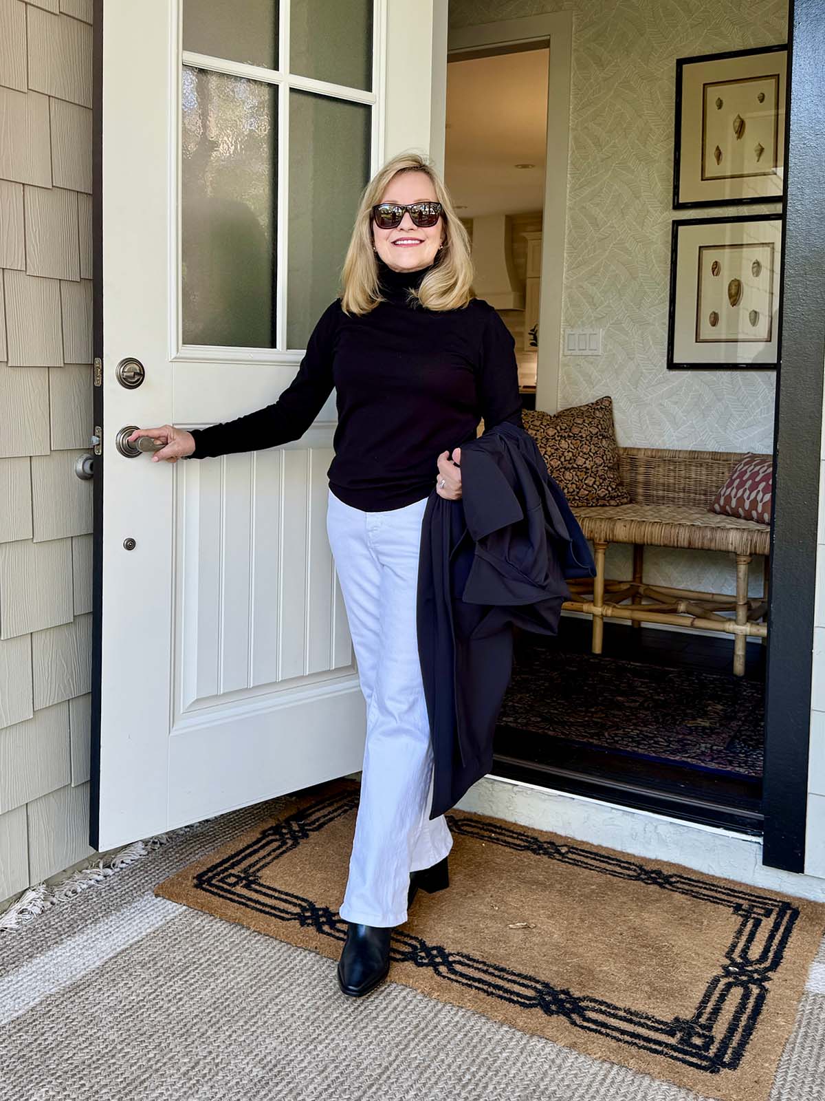 Casual Everyday Outfit Idea Casual Everyday Outfit Idea — Winter Outfits with Wide Leg Jeans