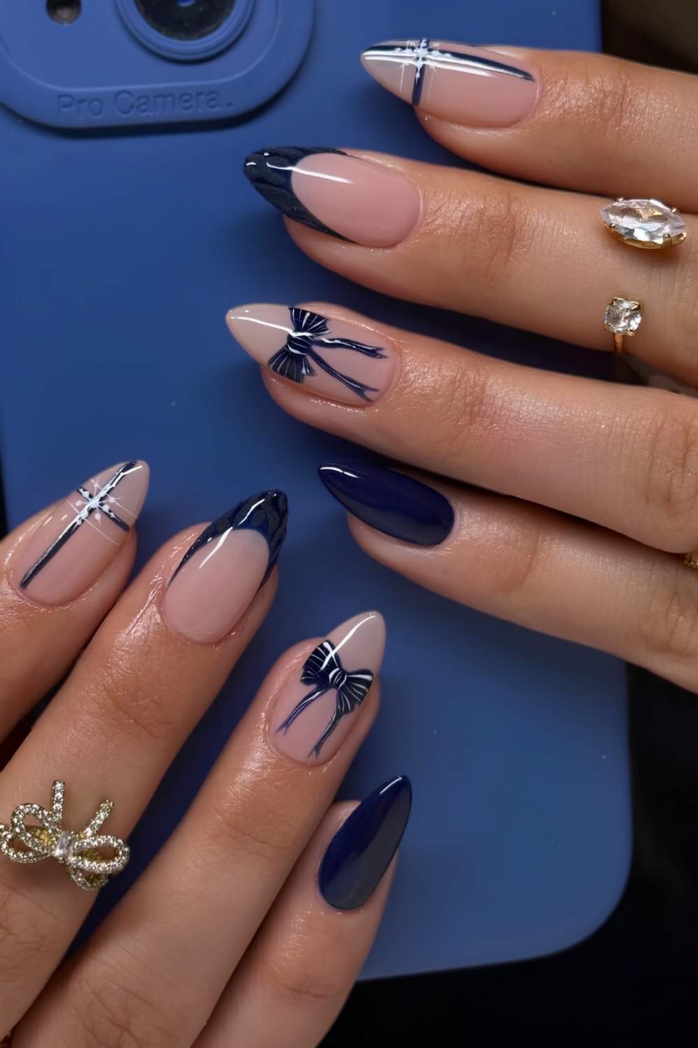Navy Blue French Tips and Bows Navy Blue French Tips and Bows — Winter Nails