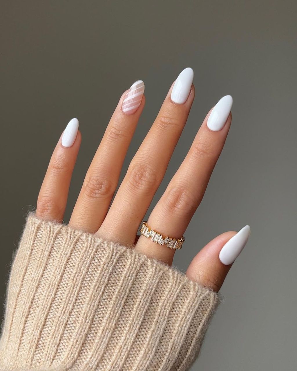 Minimalist White Diagonal Stripe Nails Minimalist White Diagonal Stripe Nails — Winter Nail Colors for Women Over 50