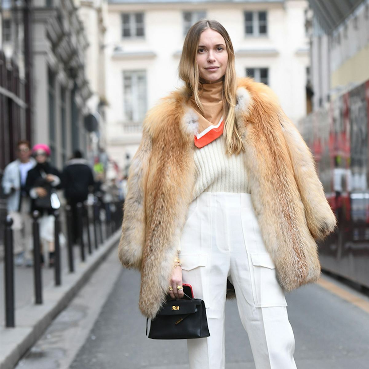 Voluminous Fur Coat for an Elegant Winter Evening Voluminous Fur Coat for an Elegant Winter Evening — Winter Outfits for Women Over 70