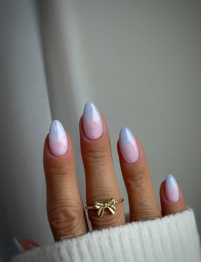 Pastel Gradient with Blue Dots Pastel Gradient with Blue Dots — trendy simple nail designs
