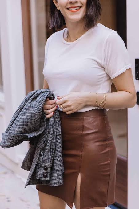 Brown Leather Mini Skirt with Side Slit and Blazer Brown Leather Mini Skirt with Side Slit and Blazer — Leather Skirt Outfits
