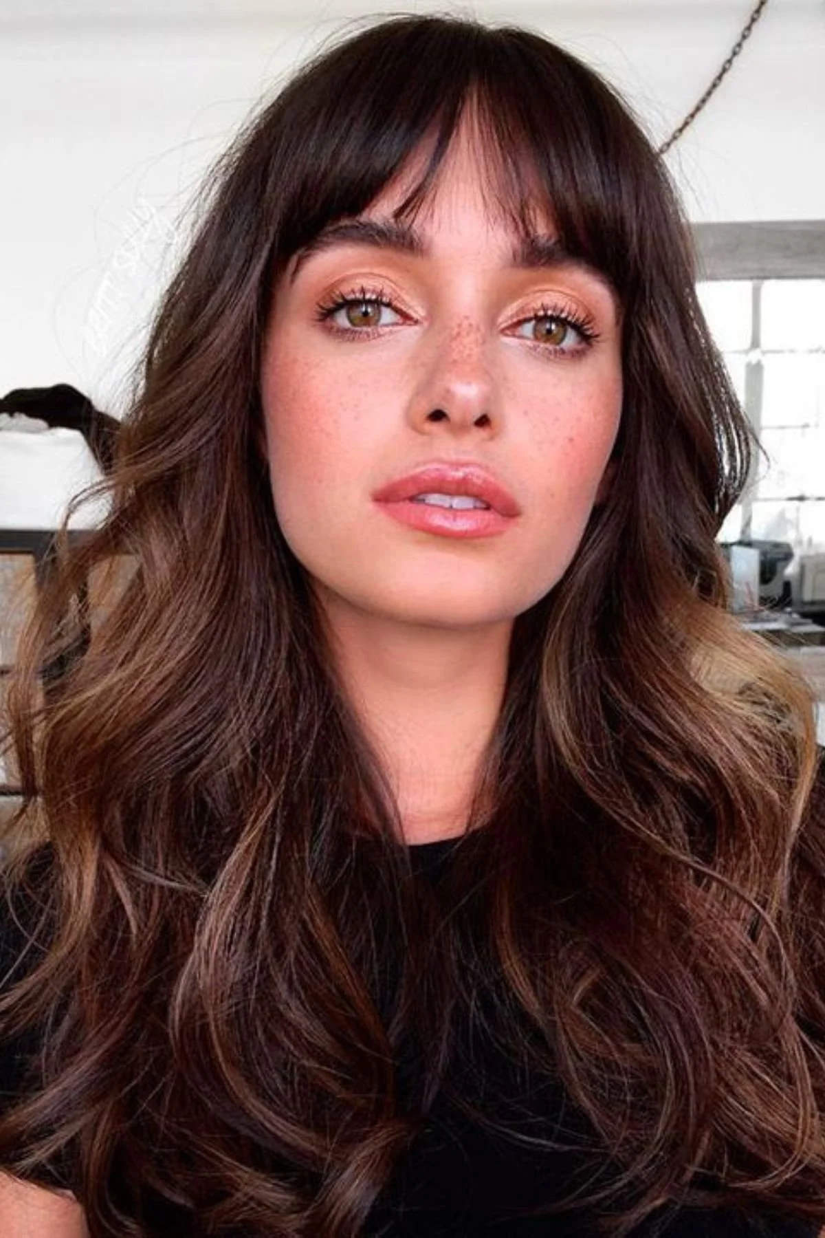 Chin-Length Layered Bob With Blunt Bangs — Winter Haircuts with Bangs