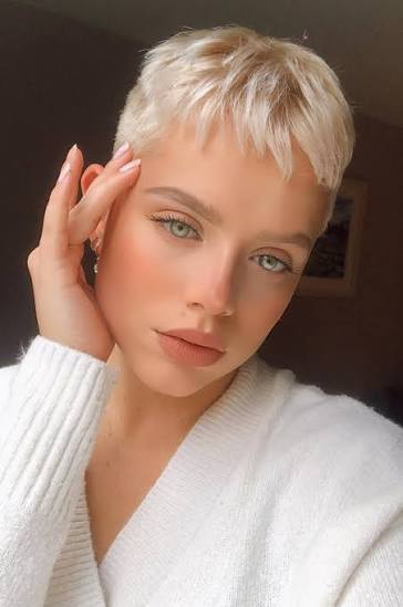 Platinum Pixie with Micro Bangs Platinum Pixie with Micro Bangs — very short women haircuts