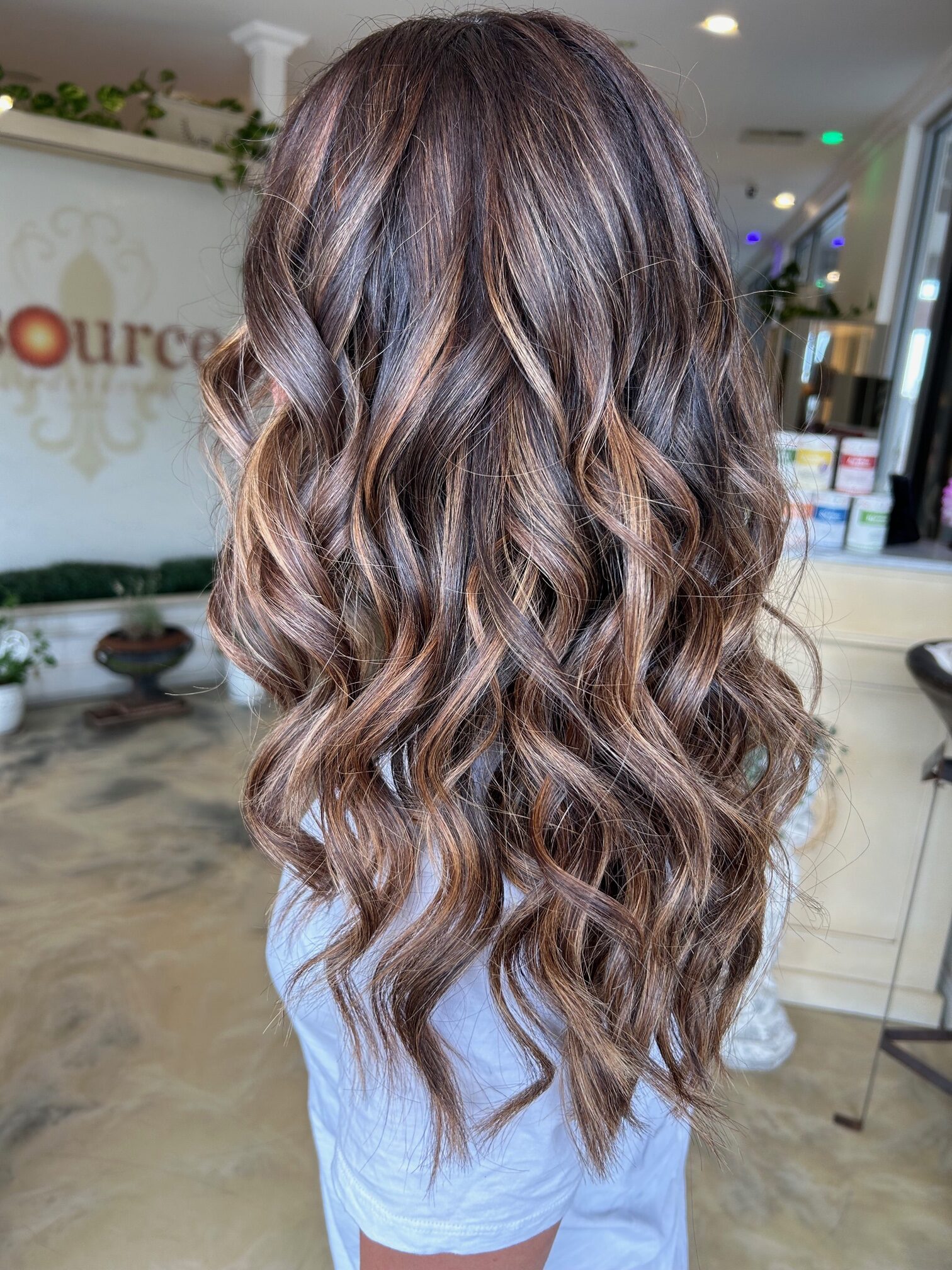 Dark Brown to Blonde Curly Mid-Back Ombre Dark Brown to Blonde Curly Mid-Back Ombre — Winter Ombre Hair