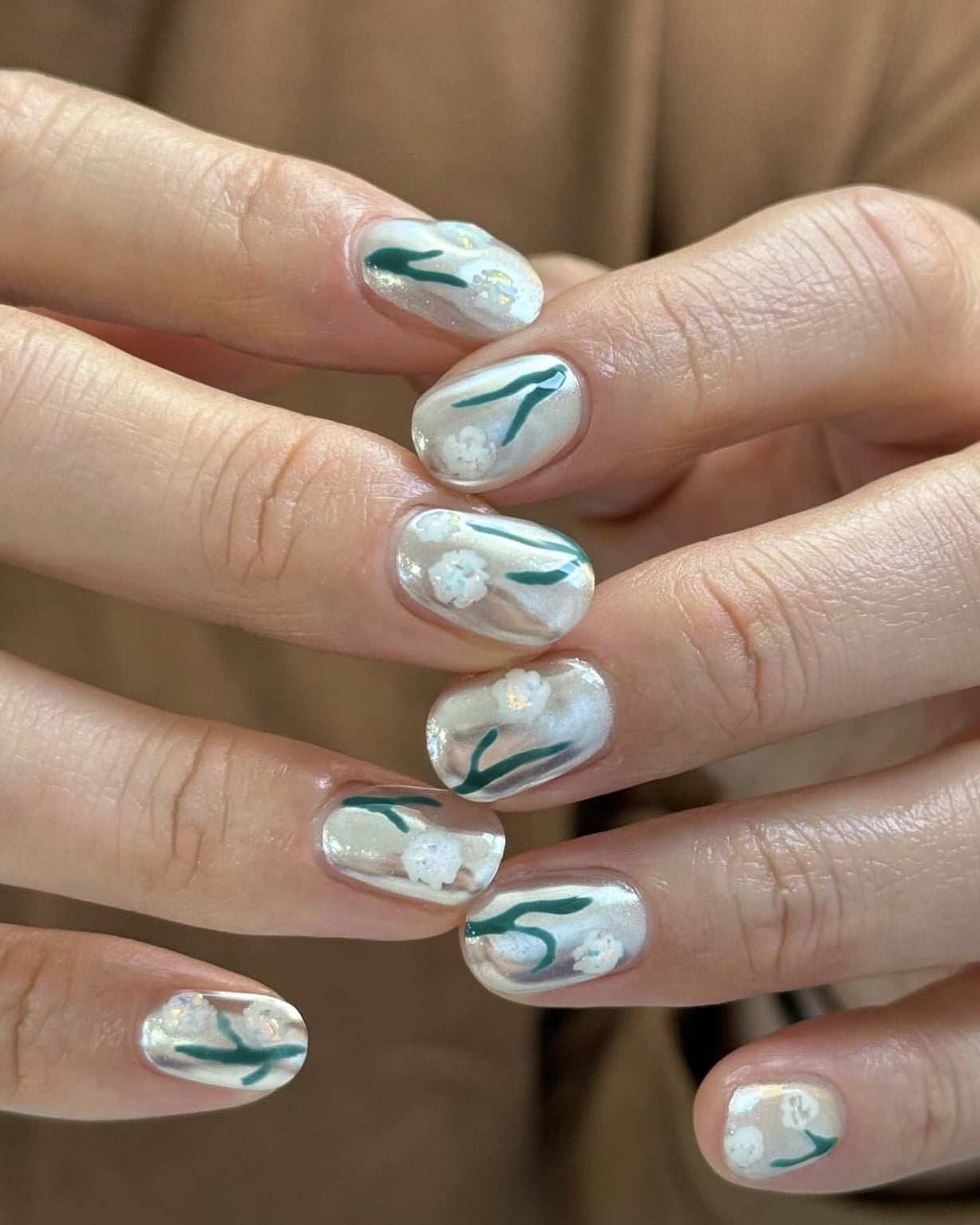 Pearl Shimmer Floral Oval Nails Pearl Shimmer Floral Oval Nails — Winter to Spring Transition Nails