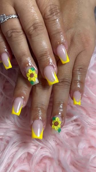 Yellow French Tips with 3D Sunflowers Yellow French Tips with 3D Sunflowers — yellow nail designs