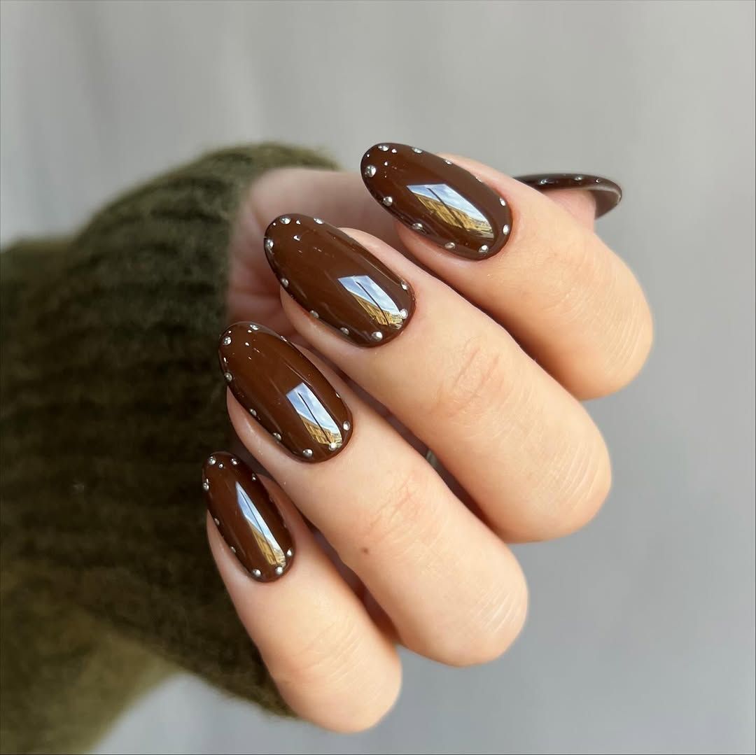 Chocolate Brown with Silver Studs Chocolate Brown with Silver Studs — Winter Gel Nail Colors