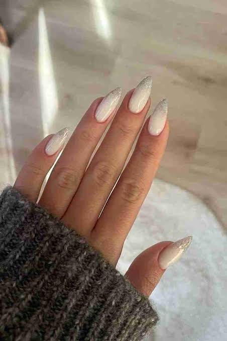 Off-White Glitter Tip Stilettos Off-White Glitter Tip Stilettos — Winter Glitter Nails