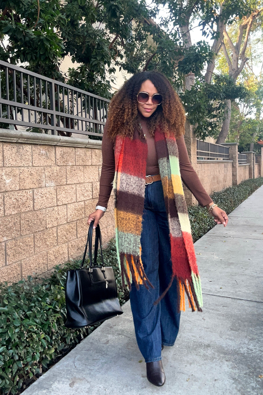 Turtleneck Top and Striped Scarf for a Casual Vibe Turtleneck Top and Striped Scarf for a Casual Vibe — Winter Outfits for Women Over 40