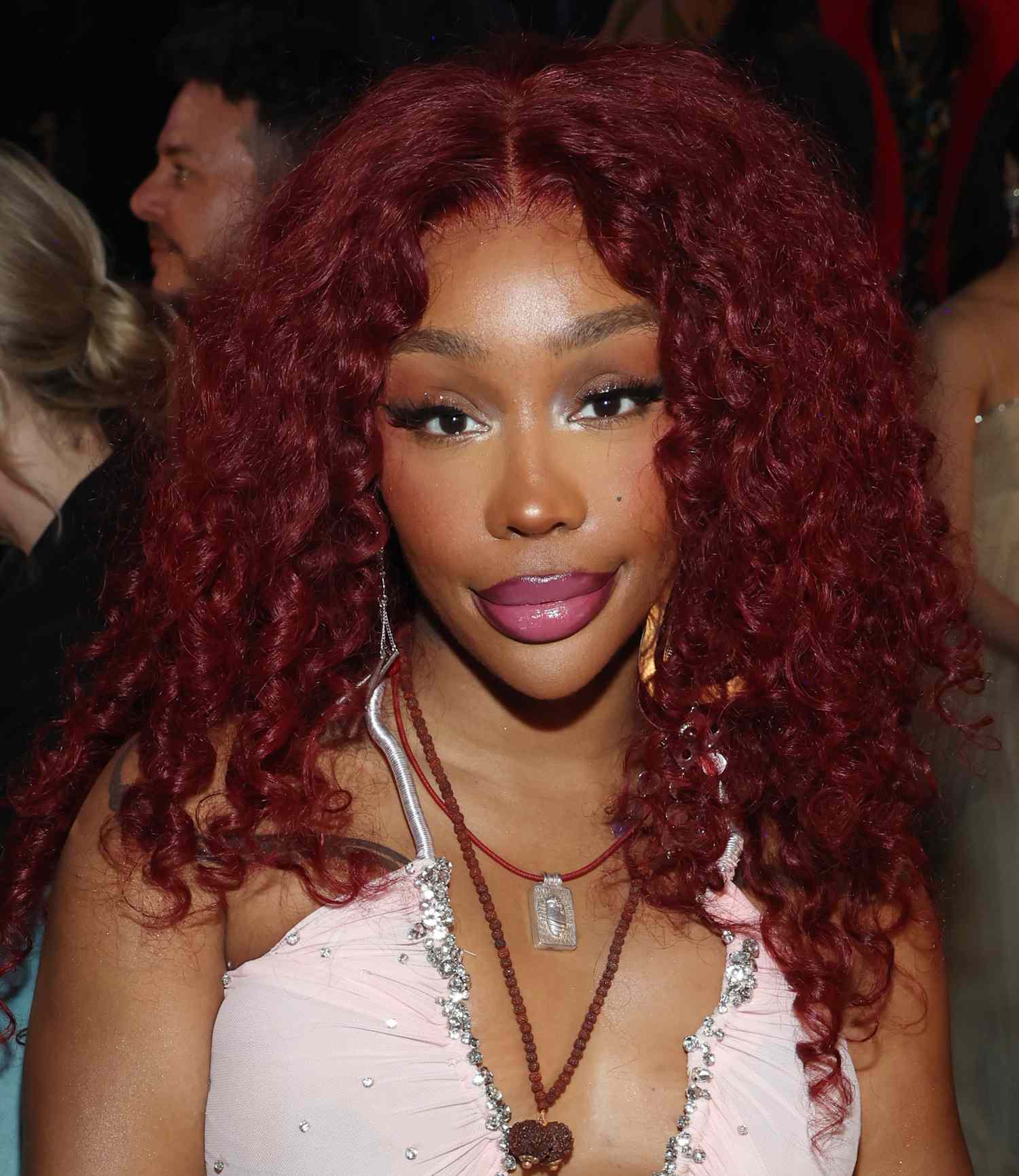 Mid-Back Deep Red With Auburn Curls — Winter Hair Colors for Black Women