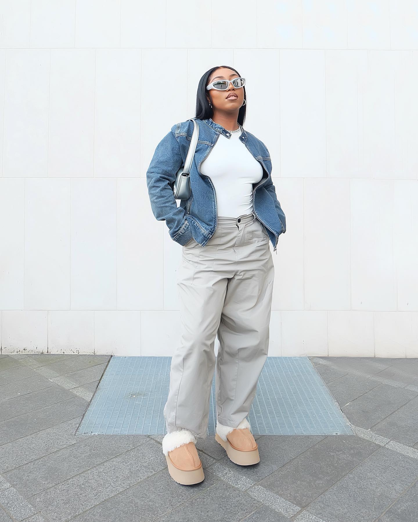 Platform Ugg Slippers with Denim Jacket and Grey Trousers Platform Ugg Slippers with Denim Jacket and Grey Trousers — Ugg Slippers Outfits