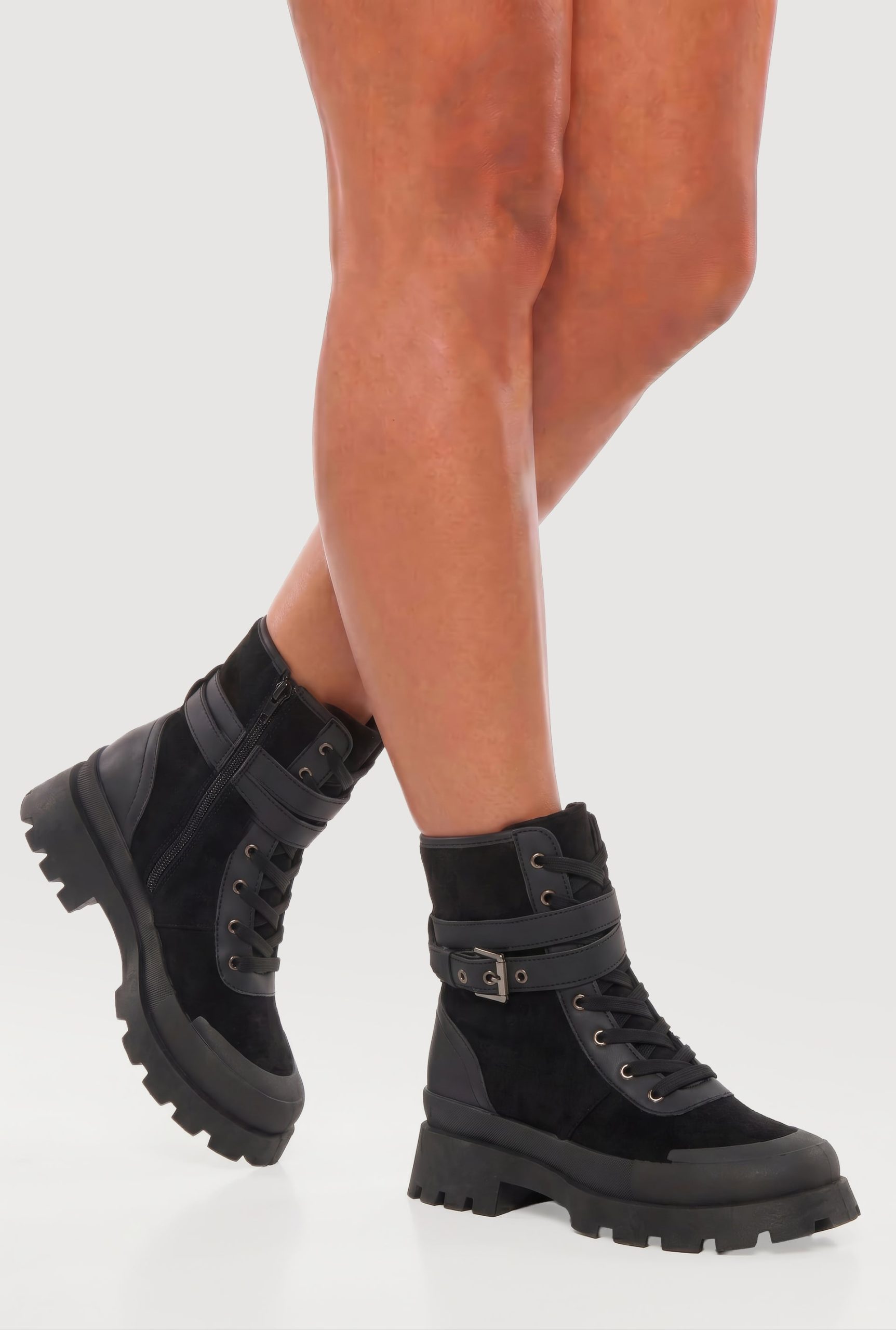 Textured Design of Suede and Leather Combat Boots Textured Design of Suede and Leather Combat Boots — Combat Boots Outfits