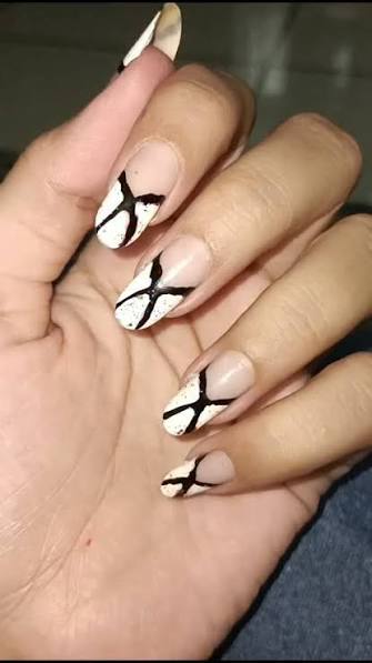 Black Geometric Line Almond Nails Black Geometric Line Almond Nails — classy simple nail designs