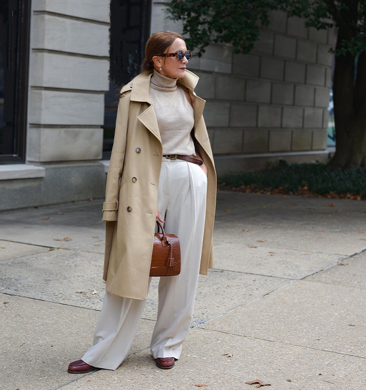 Beige Trench Coat with Crocodile-Embossed Handbag Beige Trench Coat with Crocodile-Embossed Handbag — Old Money Winter Outfits