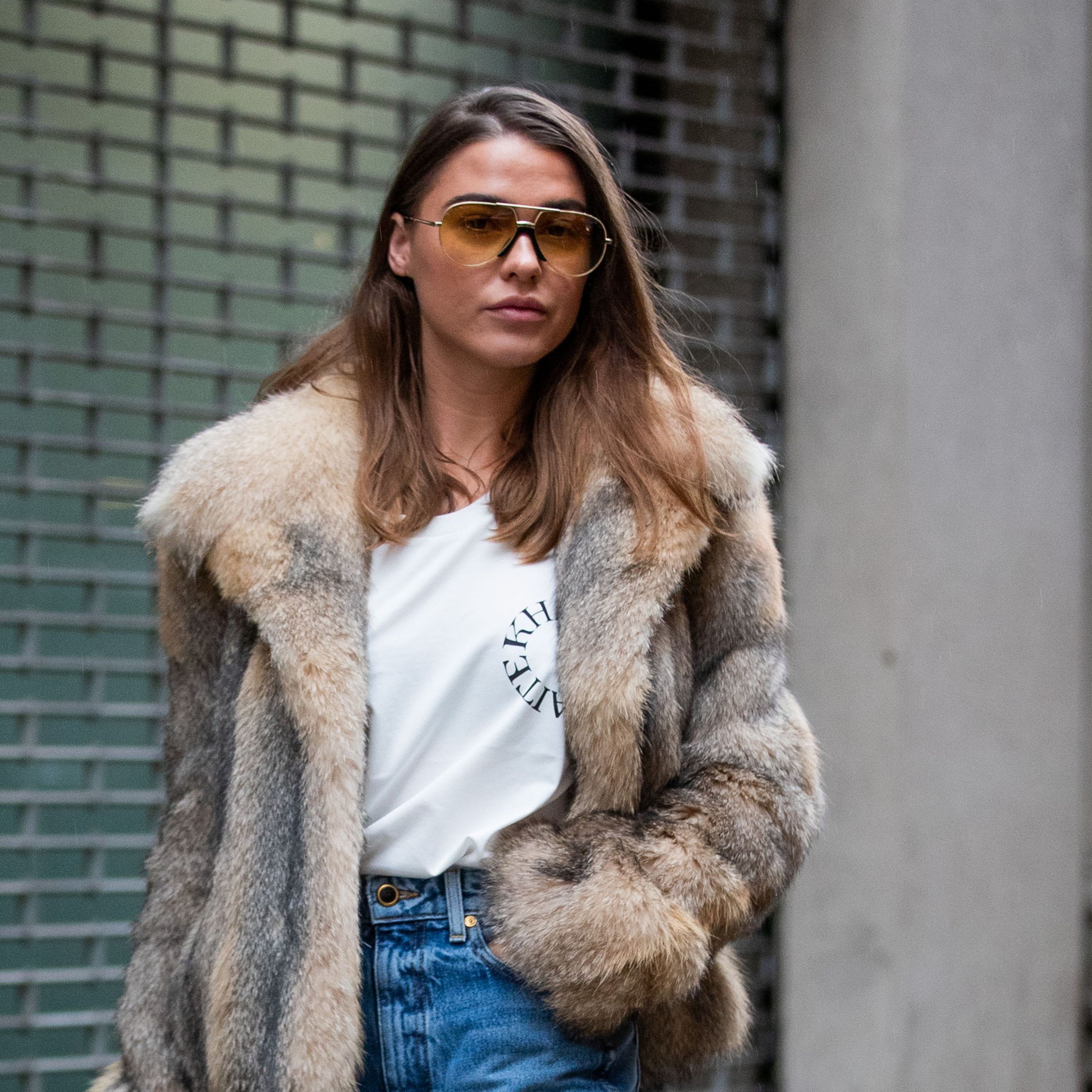 Brown and Beige Faux Fur Coat with Jeans for Cool Weather — Faux Fur Coat Outfits
