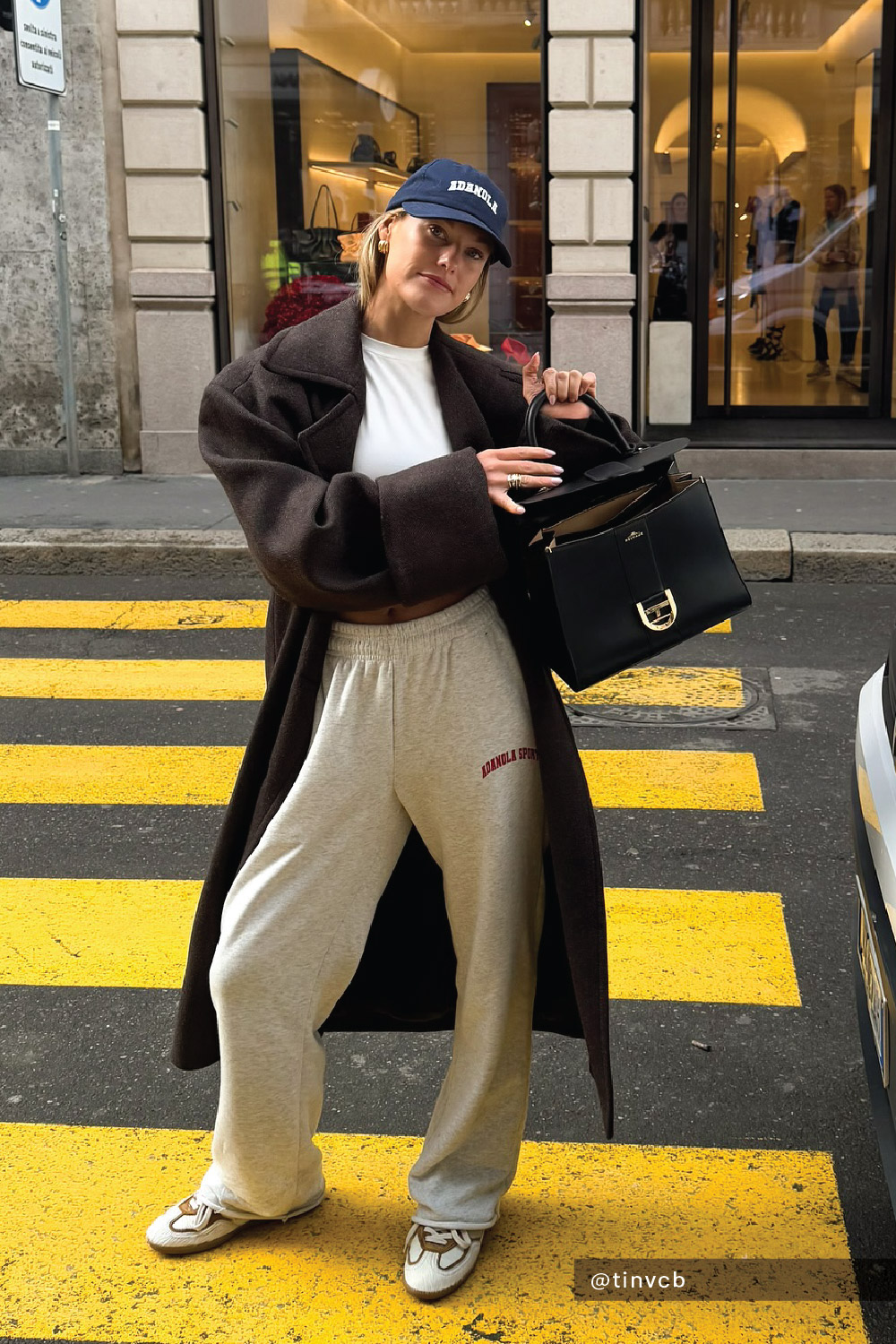 Oversized Brown Coat with Grey Sweatpants and Red Logo — Sweatpants Outfits