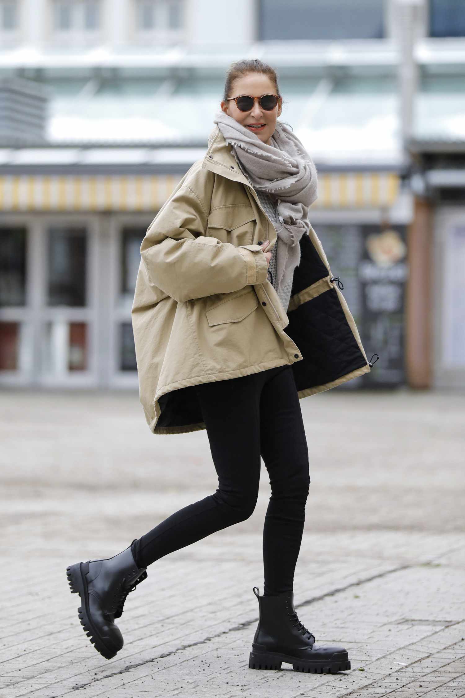 Parka Jacket and Grey Sweater with Black Leggings Parka Jacket and Grey Sweater with Black Leggings — Winter Outfits with Leggings