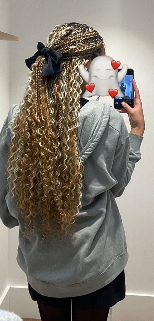 Box Braids With Mixed Color Curls — Winter Braid Colors for Black Women