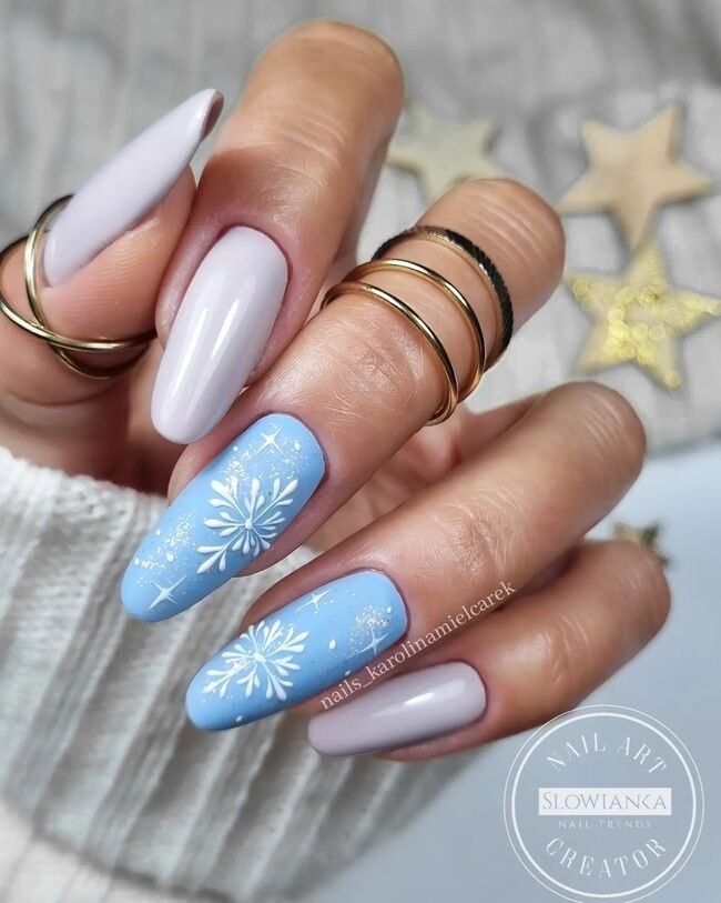 Light Blue Snowflake Coffin Nails Light Blue Snowflake Coffin Nails — Winter Acrylic Nails