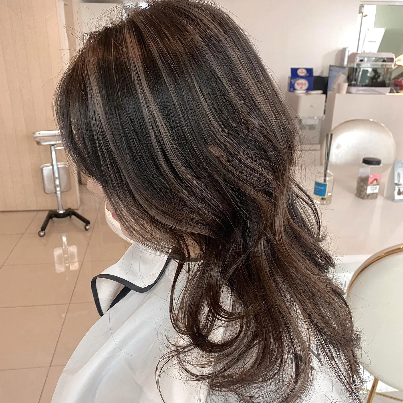 Collarbone Dark Base Ashy Highlights — Mushroom Brown Hair